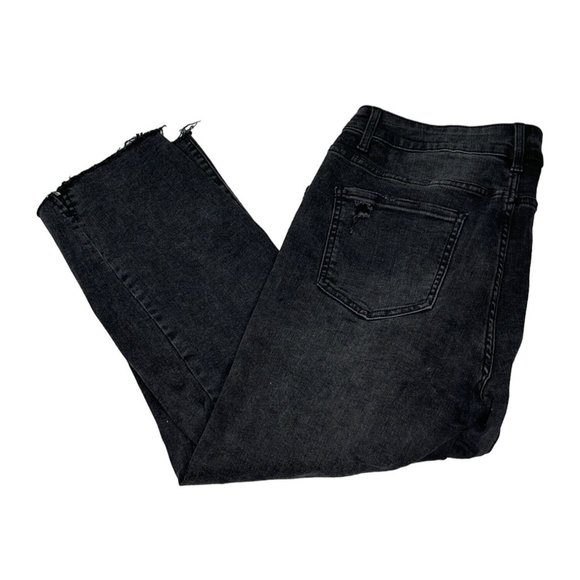 Time And Tru Jeans Womens 14 Black Raw Hem High Rise Distressed Cropped - Picture 1 of 11